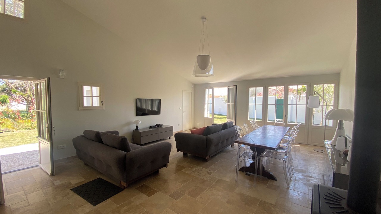 Photo of Livingroom in La Couarde-sur-Mer