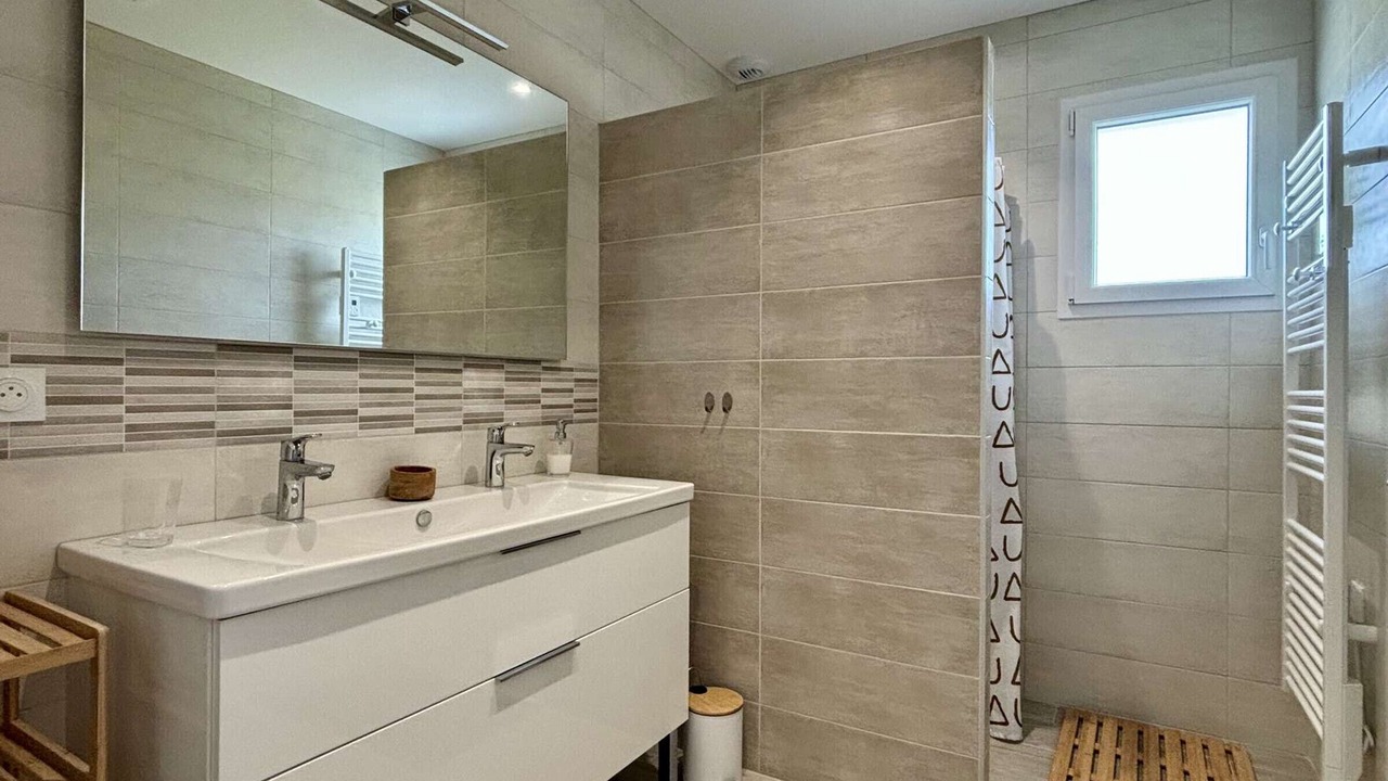 Photo of Bathroom in Dolus-d'Oleron