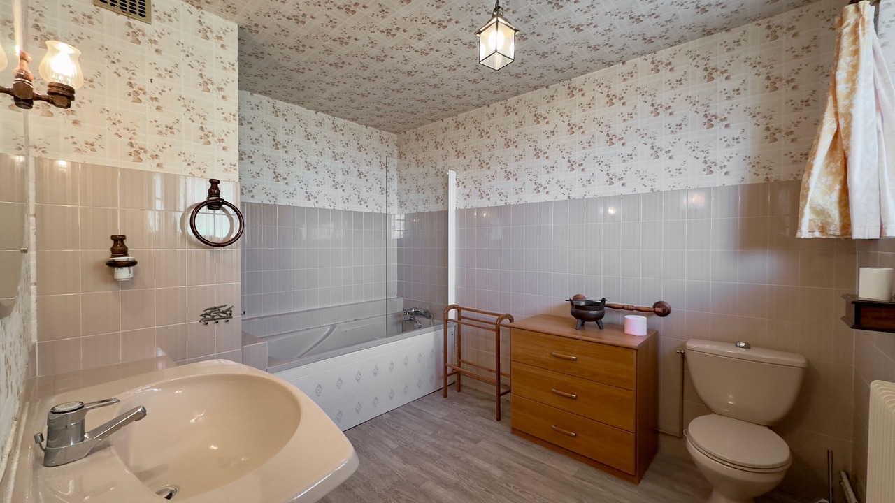 Photo of Bathroom in Montignac