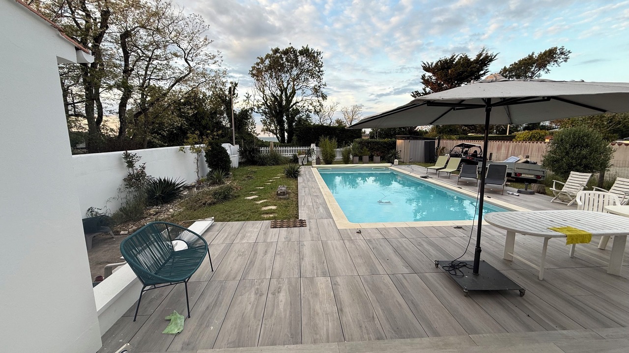 Photo of Outdoor in La Bree-les-Bains