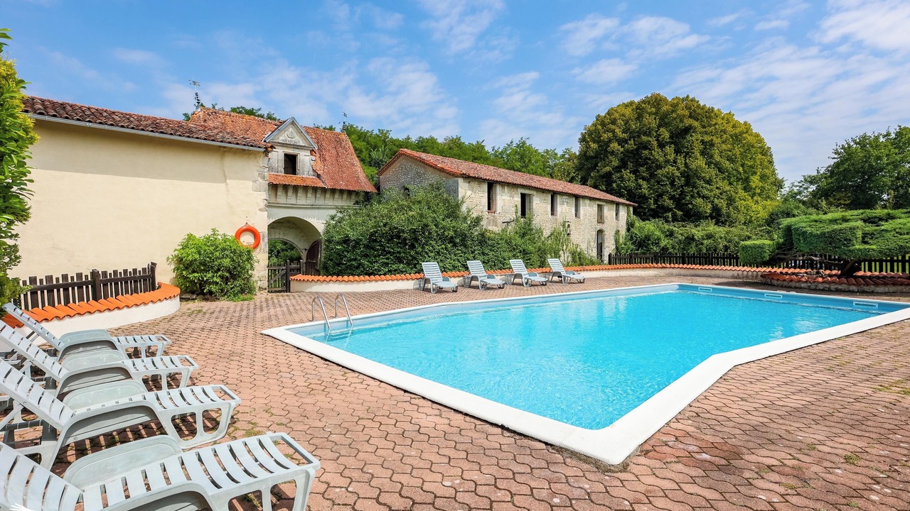 Photo of Outdoor in Chalais