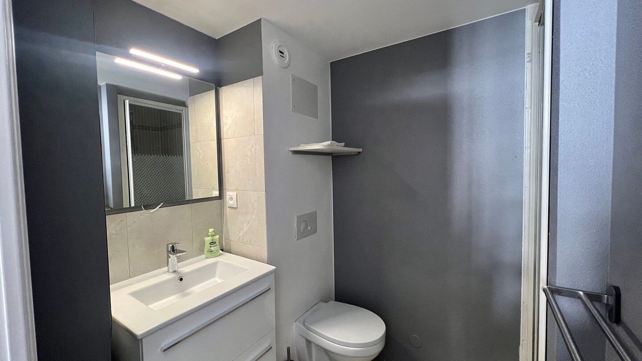Photo of Bathroom in Poitiers