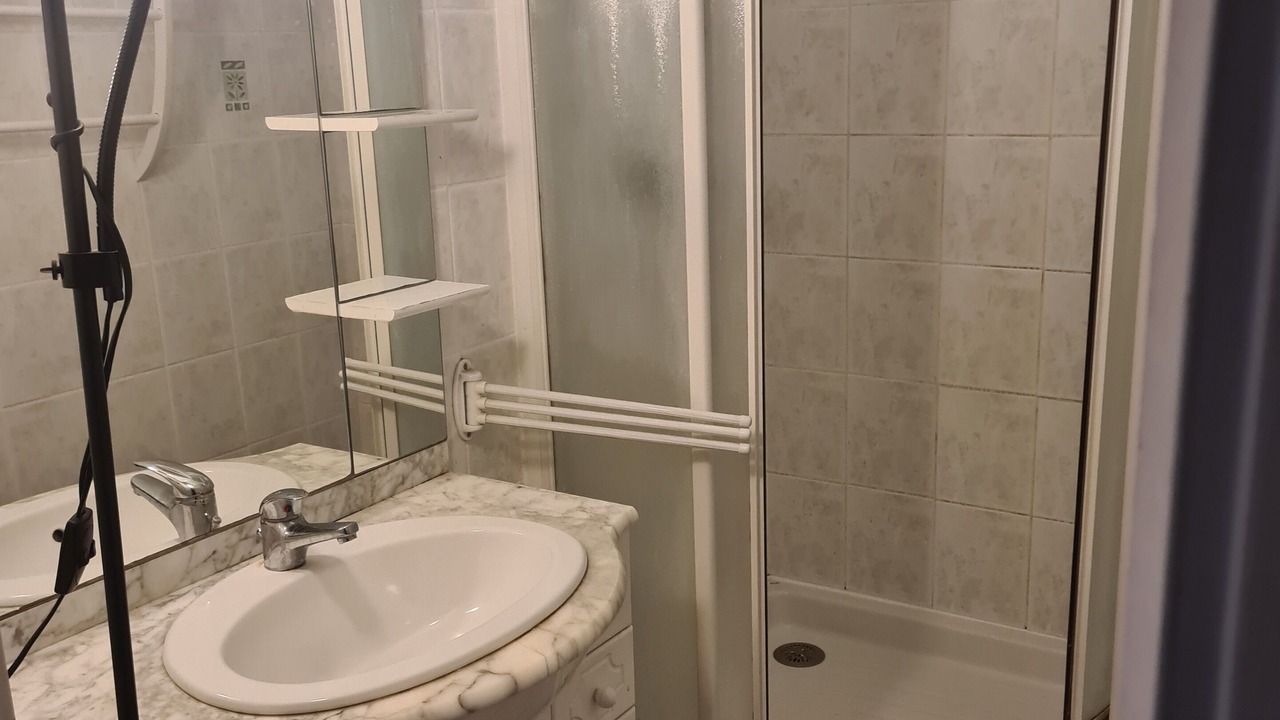 Photo of Bathroom in Pessac