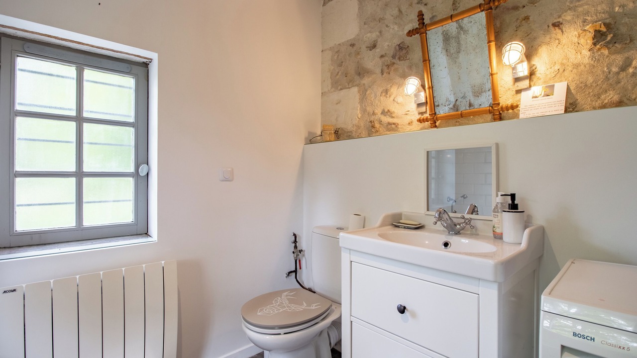 Photo of Bathroom in Saint-Andre-de-Double