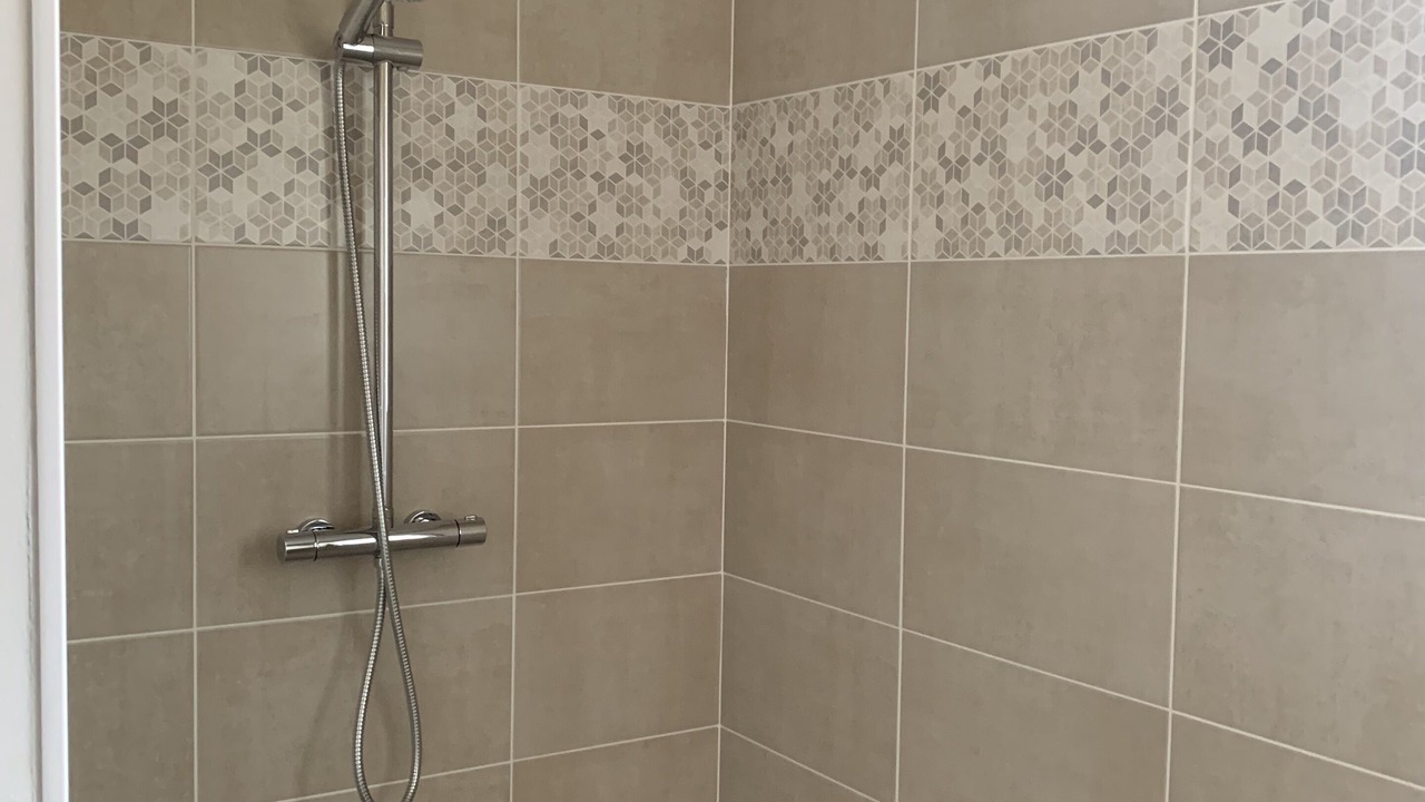Photo of Bathroom in Jaunay-Marigny