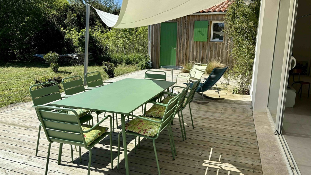 Photo of Outdoor in Domino