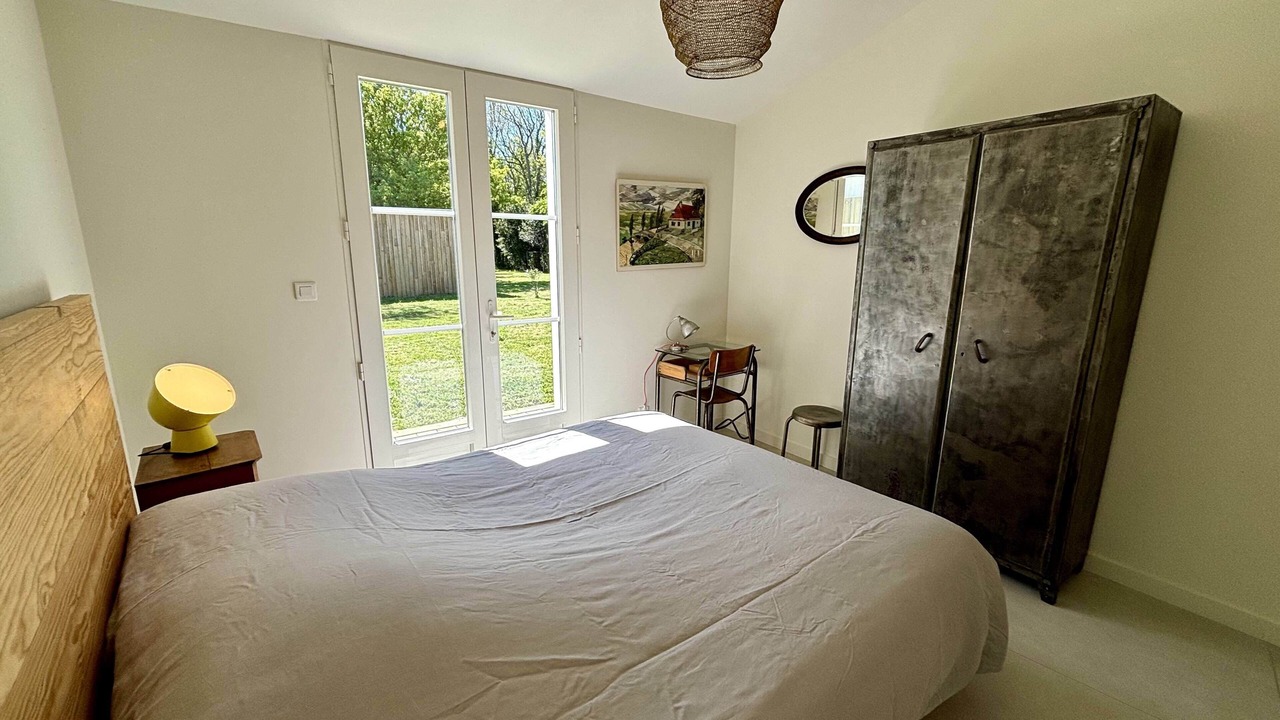 Photo of Bedroom in Domino