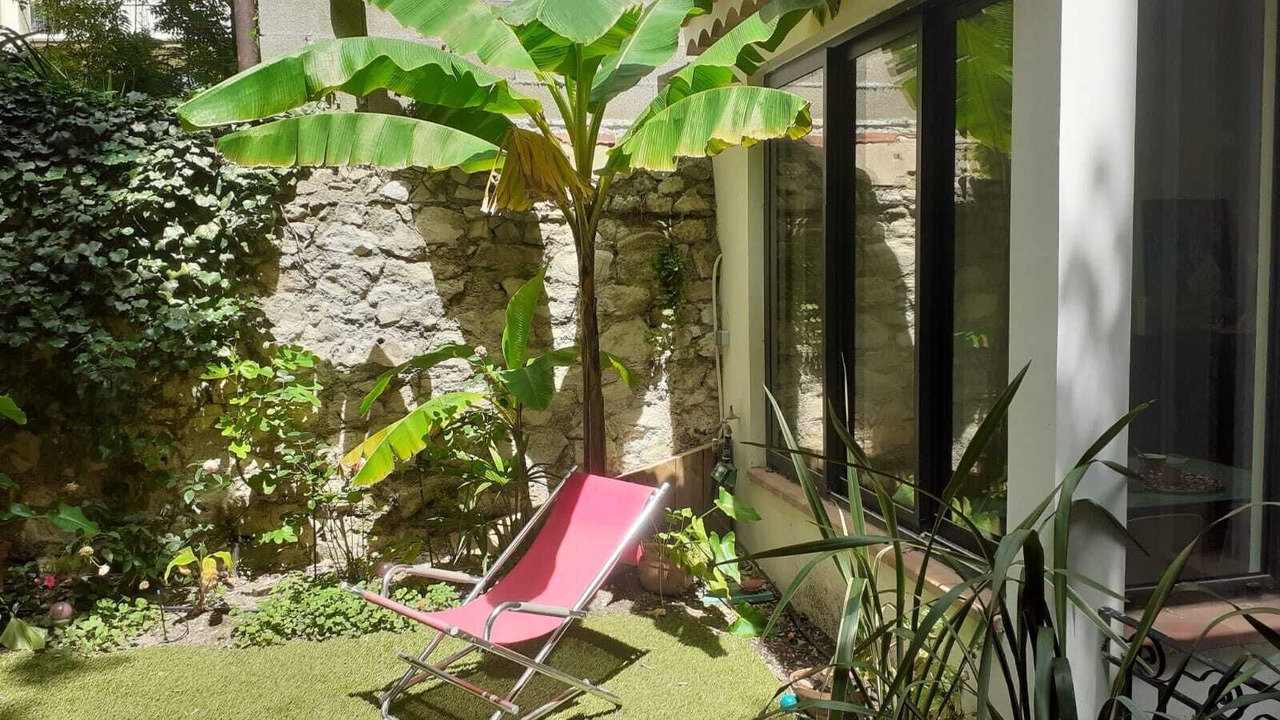 Photo of Patio Balcony in Perier