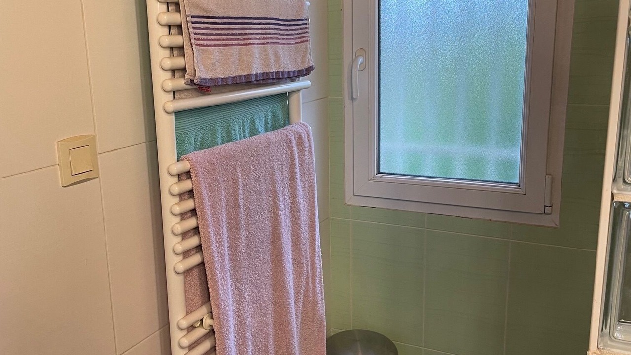 Photo of Bathroom in Saint-Andre-de-Cubzac