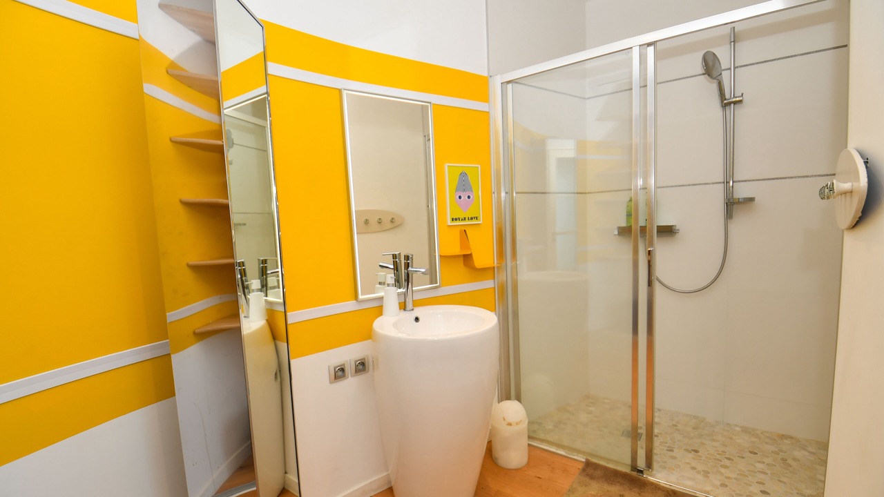 Photo of Bathroom in Royan