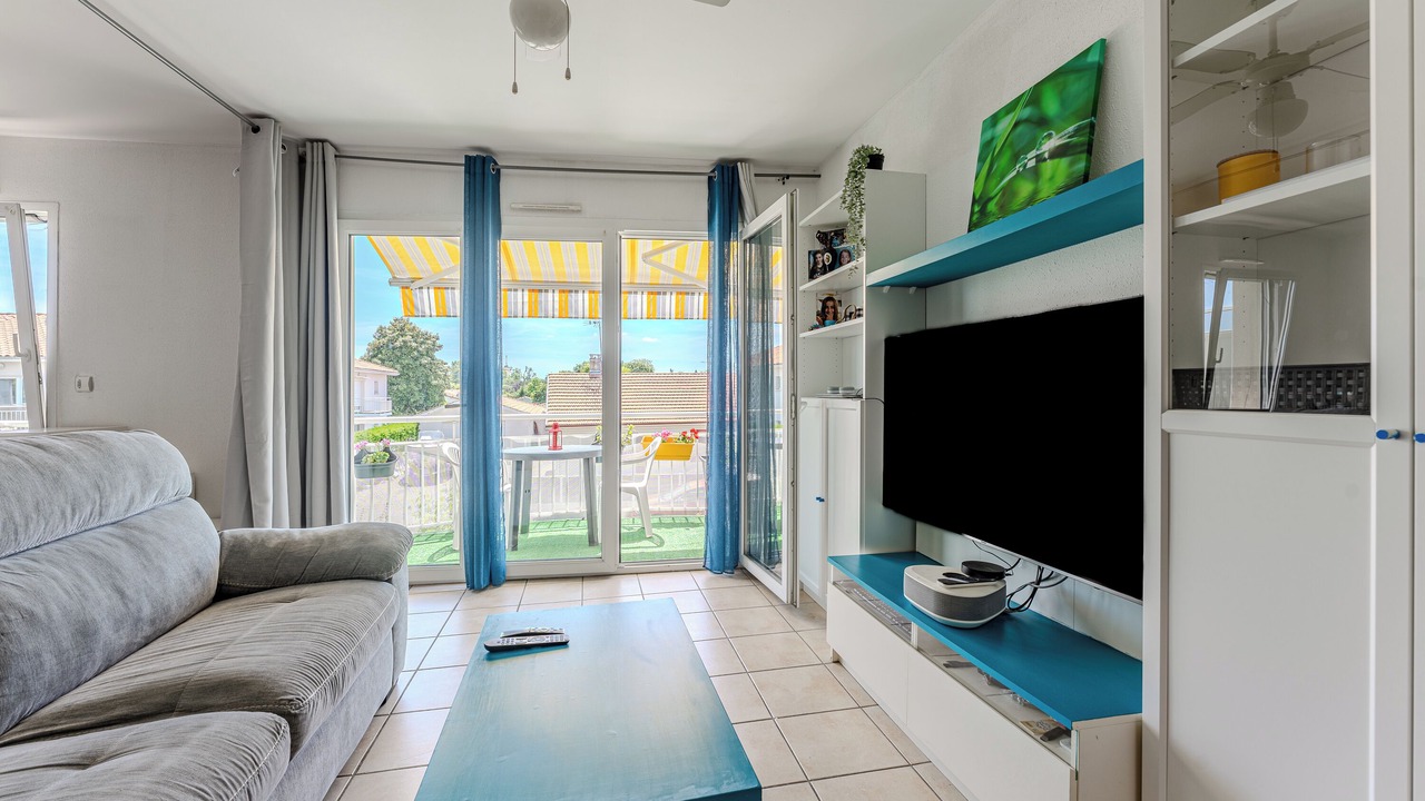 Photo of Livingroom in Parentis-en-Born