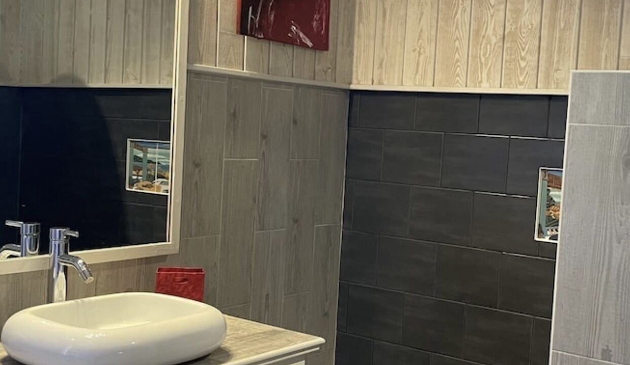 Photo of Bathroom in Sainte-Croix-Du-Mont