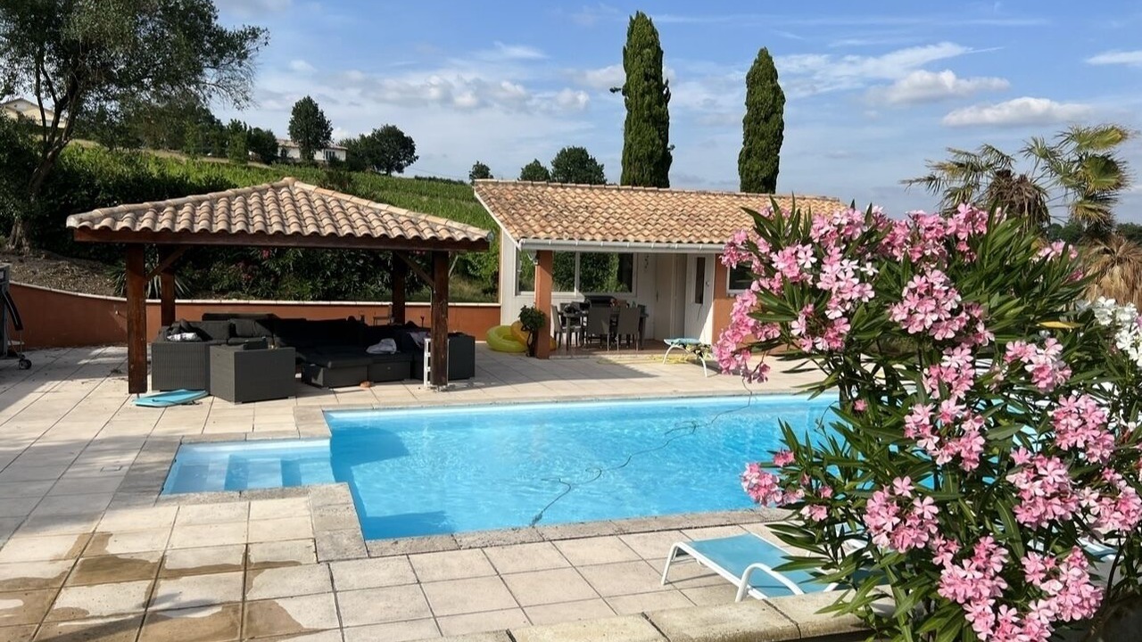 Photo of Outdoor in Sainte-Croix-Du-Mont