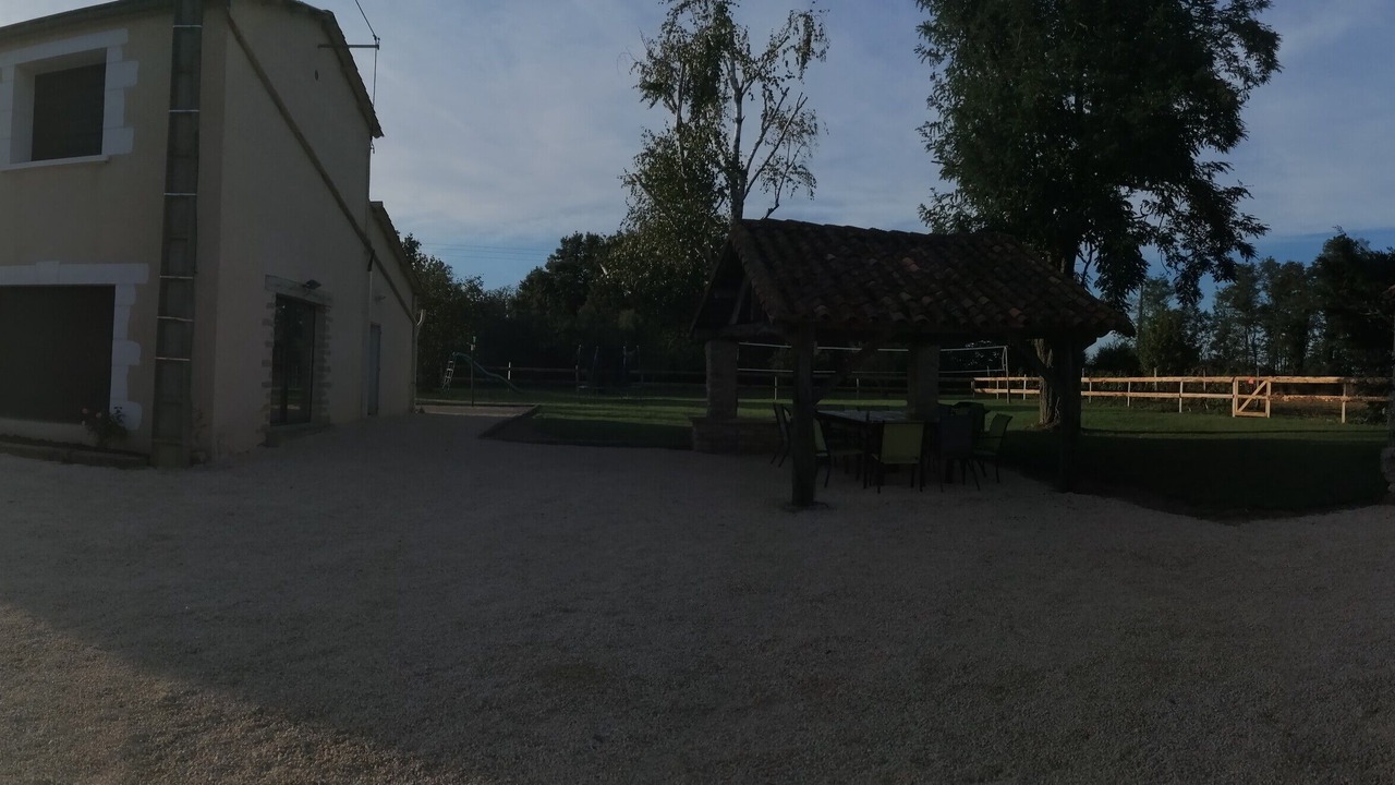 Photo of Outdoor in Chalandray