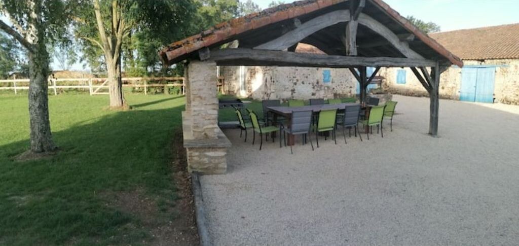 Photo of Outdoor in Chalandray