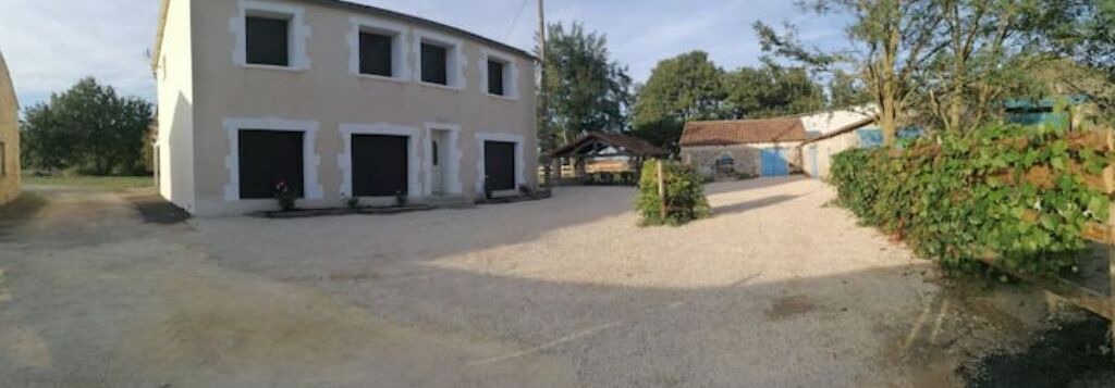 Photo of Outdoor in Chalandray