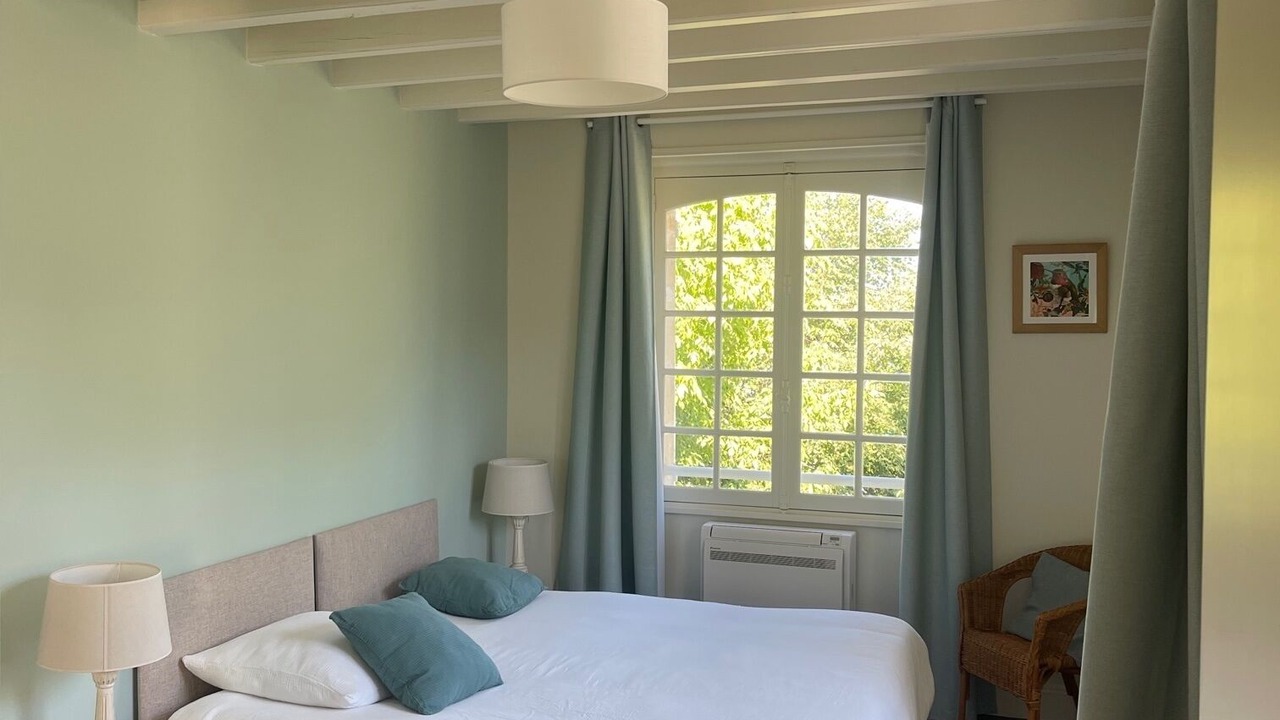 Photo of Bedroom in Vayres