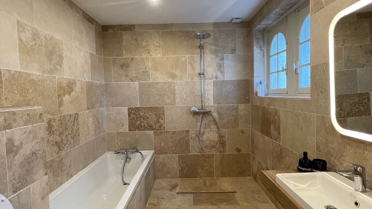 Photo of Bathroom in Vayres