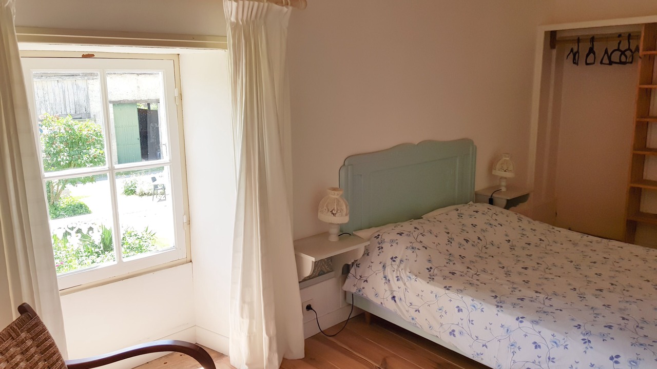 Photo of Bedroom in Asnieres-la-Giraud
