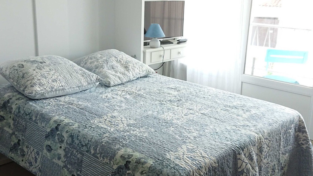 Photo of Bedroom in Le Chateau-d'Oleron