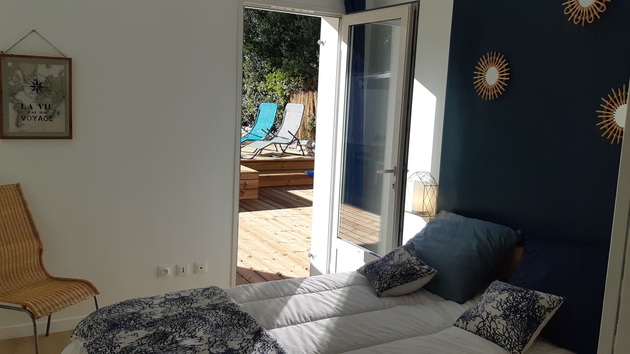 Photo of Bedroom in Domino