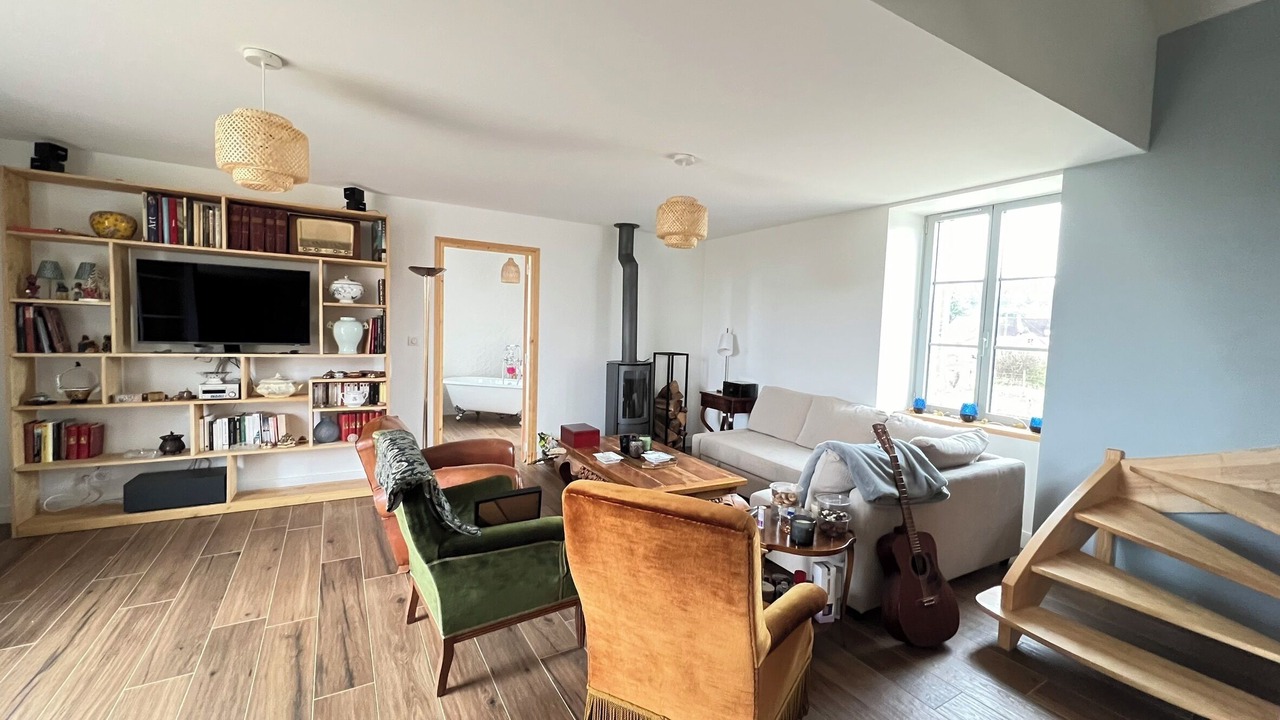 Photo of Livingroom in Anlhiac