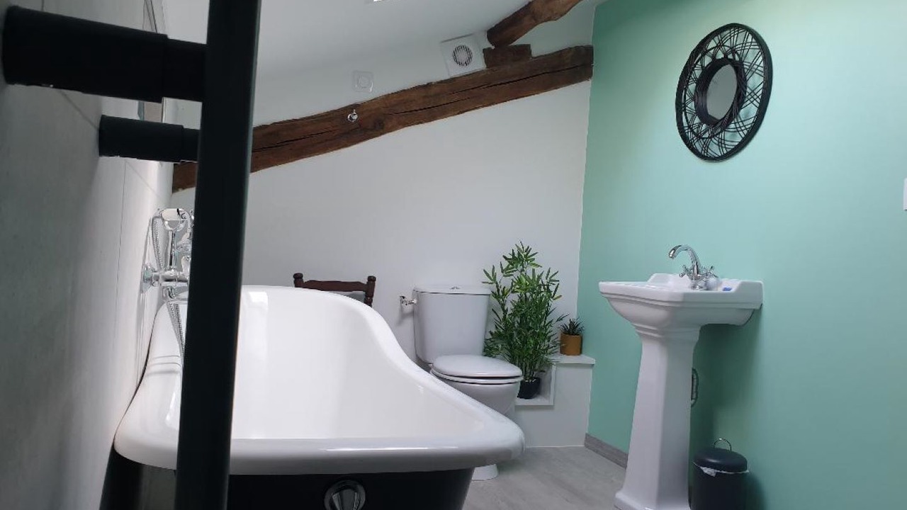 Photo of Bathroom in Saint-Quentin-sur-Charente