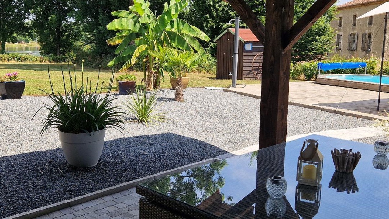Photo of Outdoor in Saint-Quentin-sur-Charente
