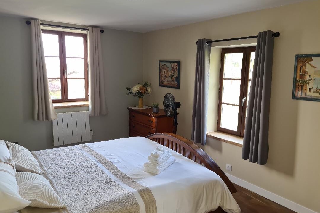 Photo of Bedroom in Saint-Quentin-sur-Charente