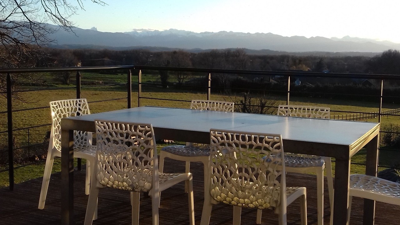 Photo of Outdoor in Buros