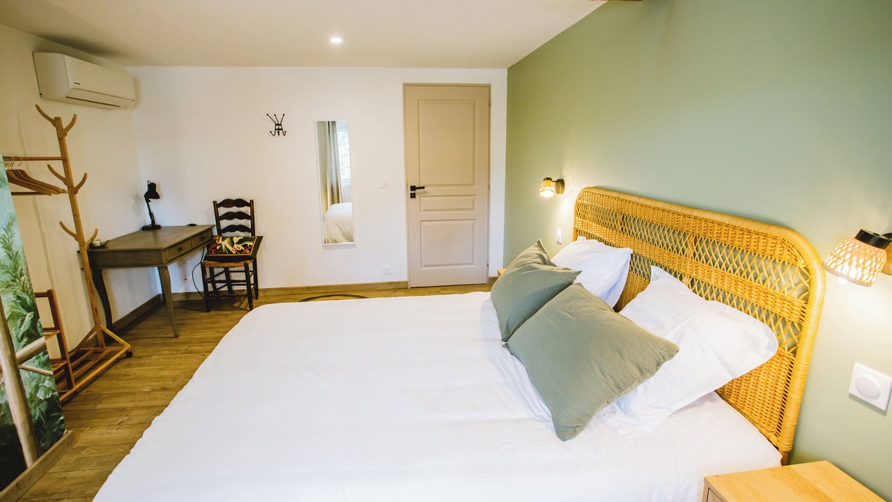 Photo of Bedroom in Lamonzie-Saint-Martin