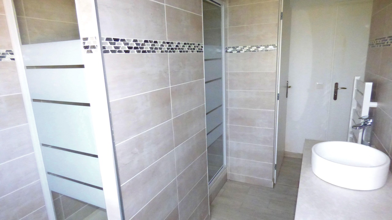 Photo of Bathroom in Bergerac