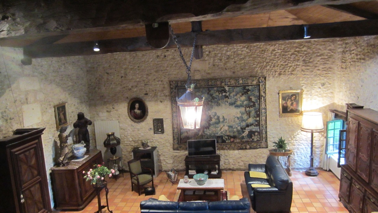 Photo of Livingroom in Champcevinel
