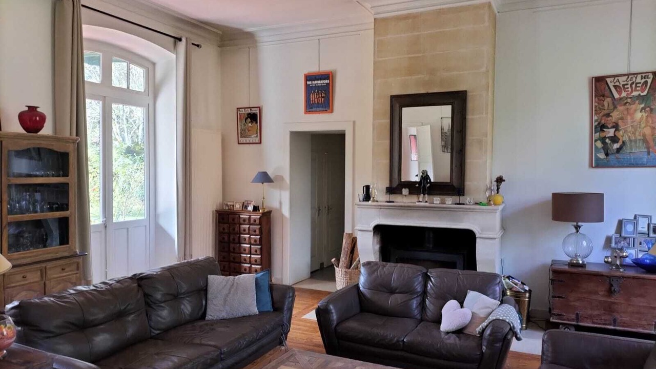 Photo of Livingroom in Beleymas