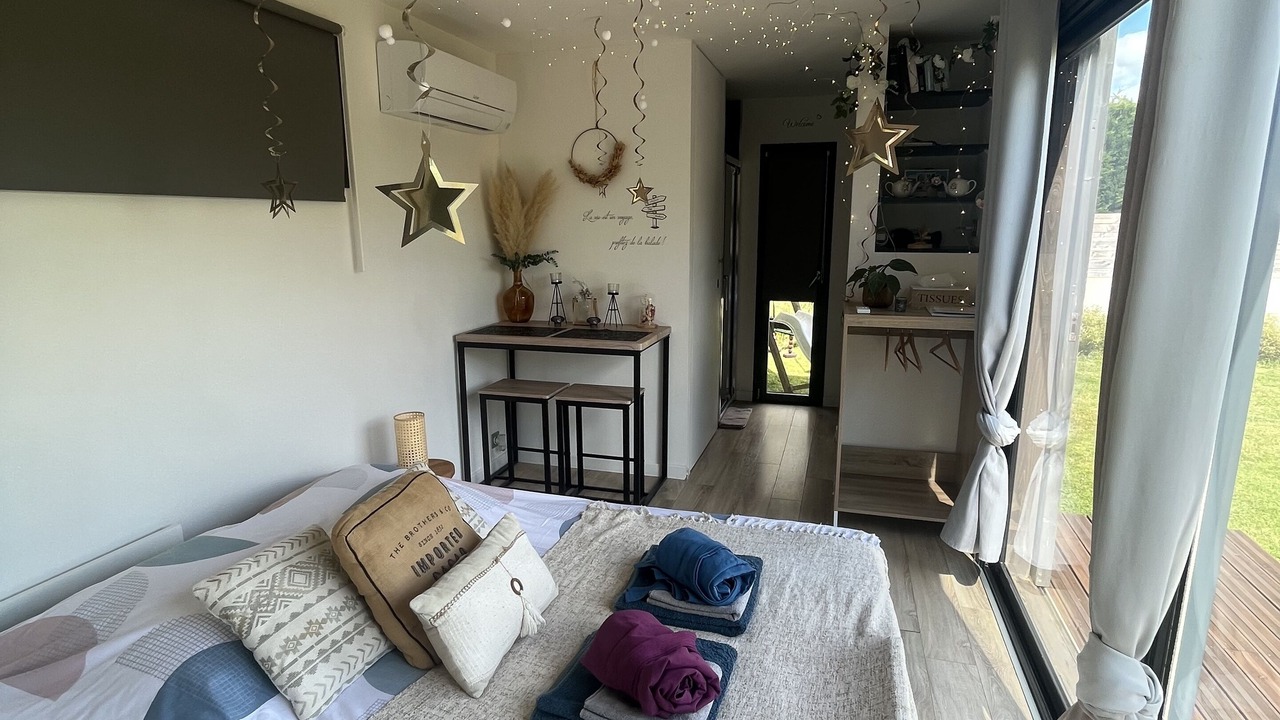 Photo of Bedroom in Saint-Vincent-de-Tyrosse