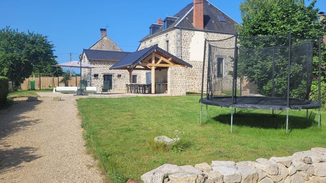 Photo of Outdoor in Saint-Maixant