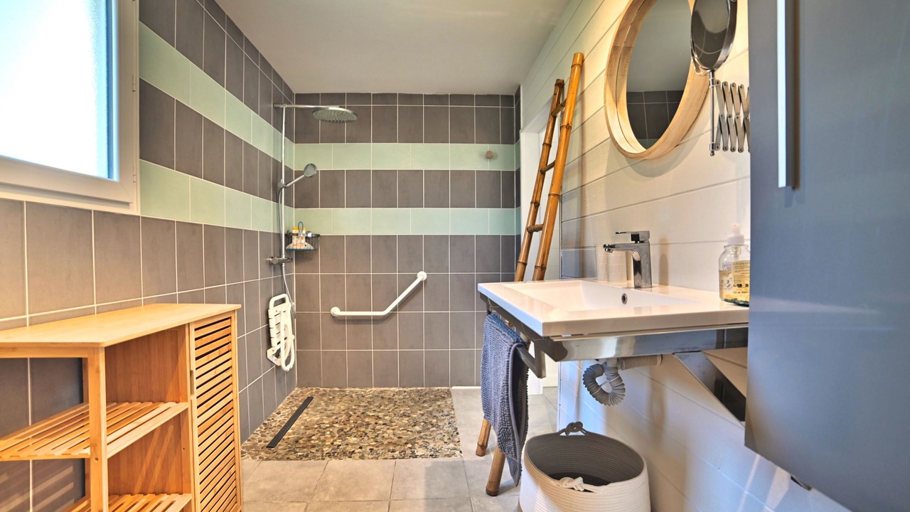 Photo of Bathroom in Ronce-les-Bains