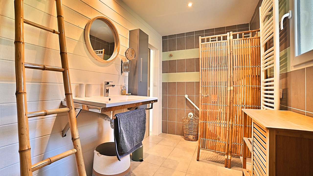 Photo of Bathroom in Ronce-les-Bains