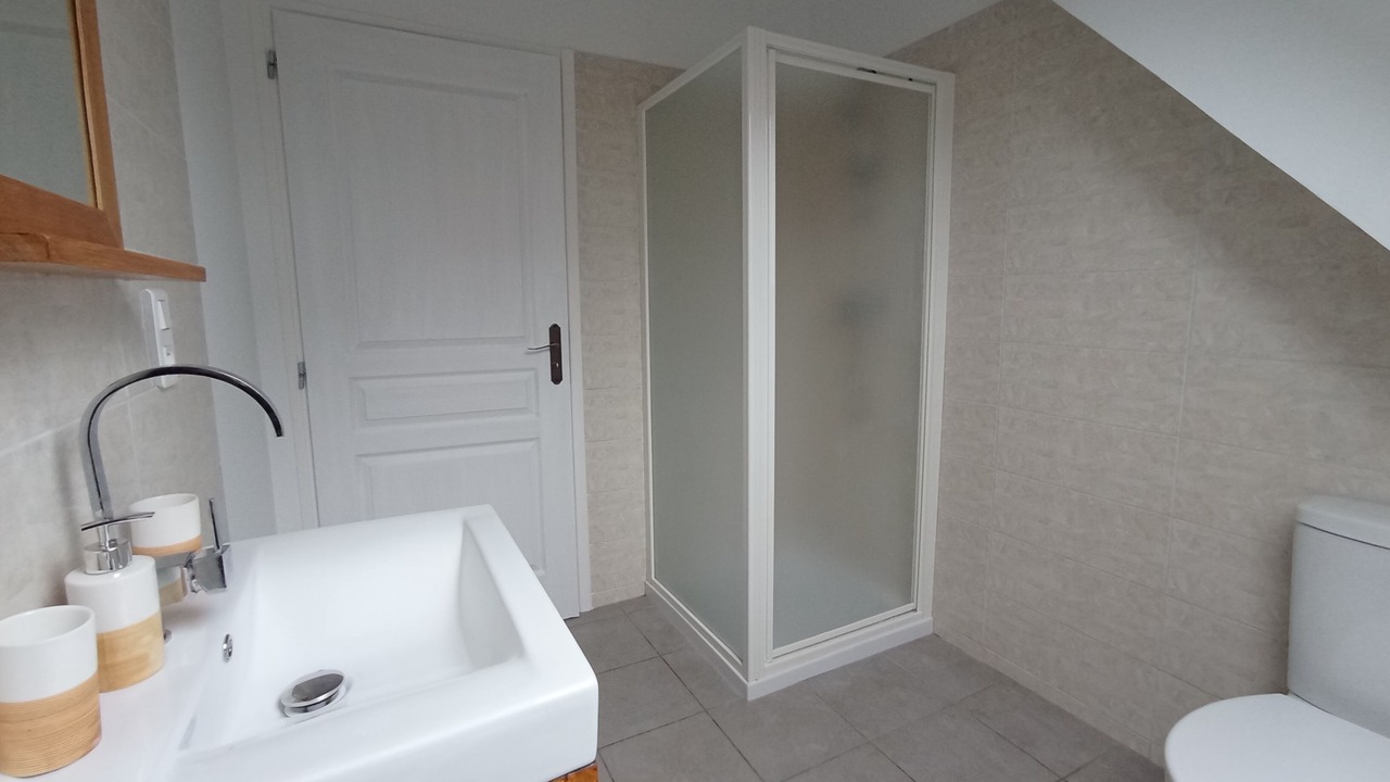 Photo of Bathroom in Chatres