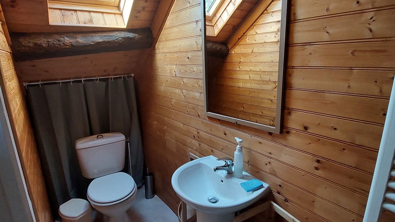 Photo of Bathroom in Eyrein