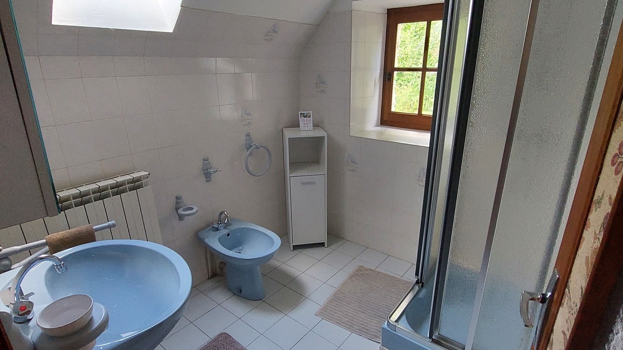 Photo of Bathroom in Eyrein