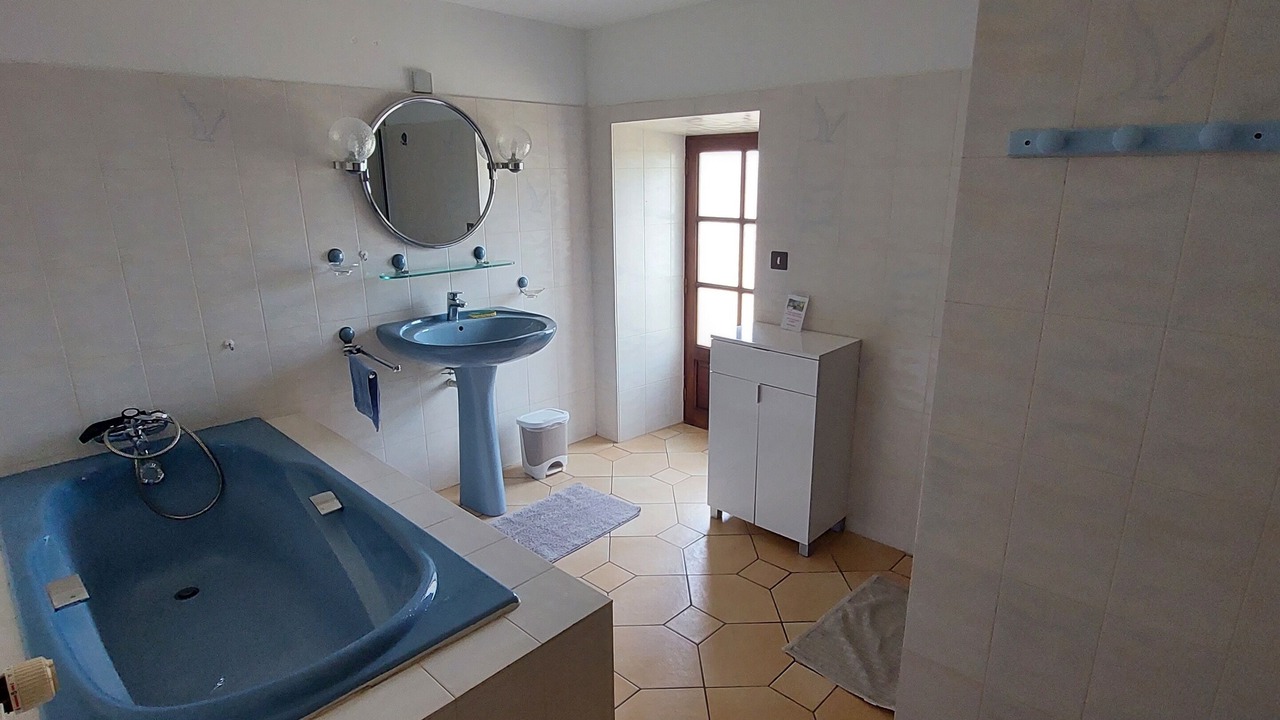Photo of Bathroom in Eyrein