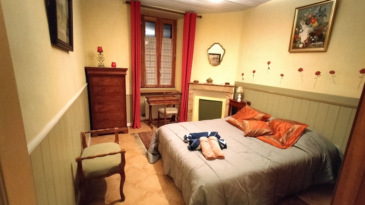 Photo of Bedroom in Veyrines-de-Vergt