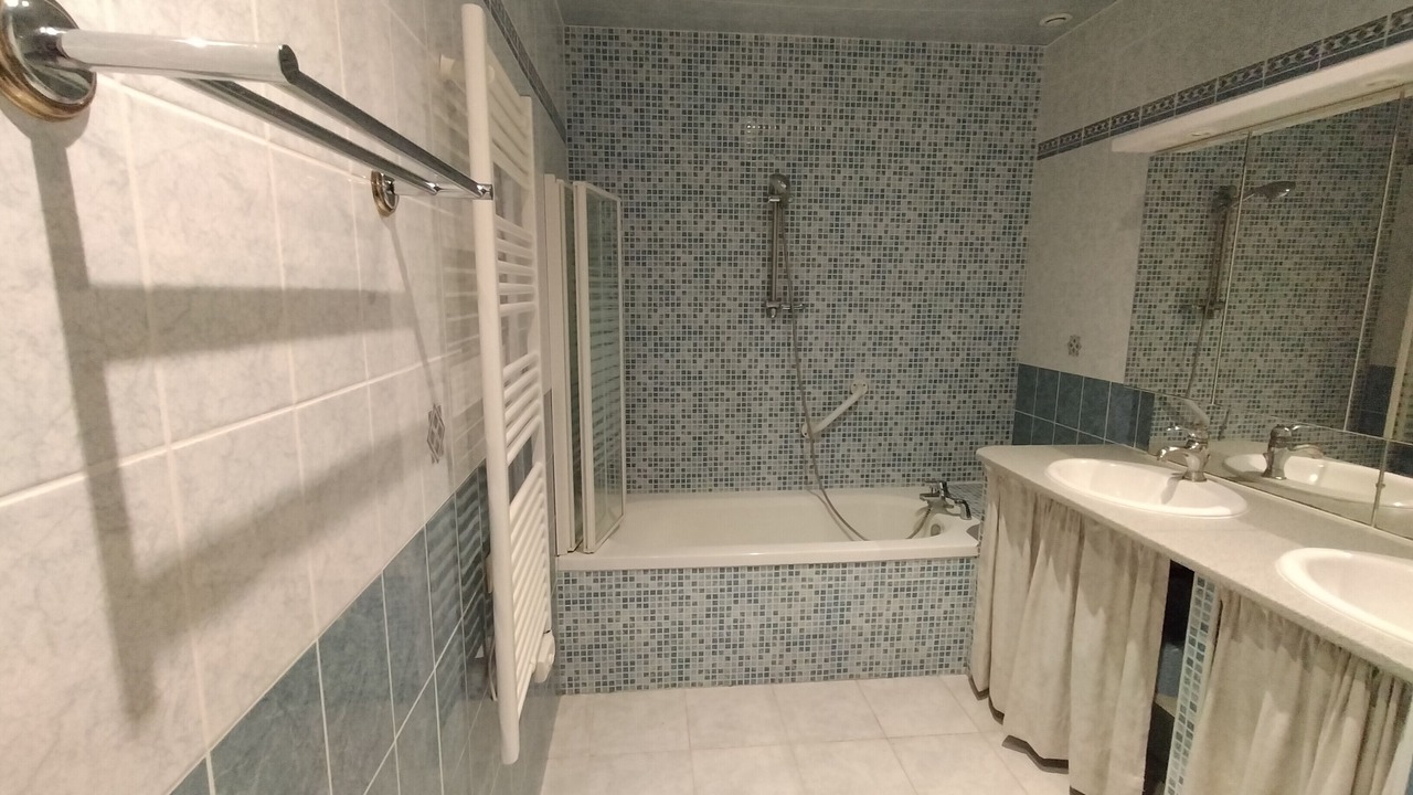 Photo of Bathroom in Veyrines-de-Vergt