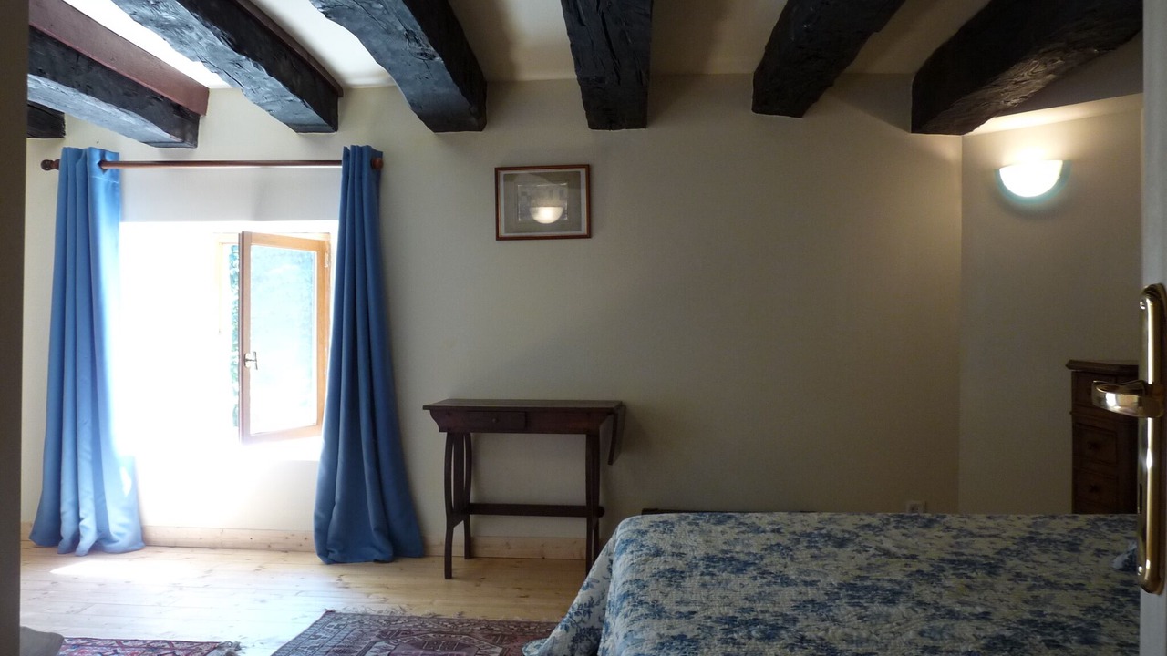 Photo of Bedroom in Veyrines-de-Vergt