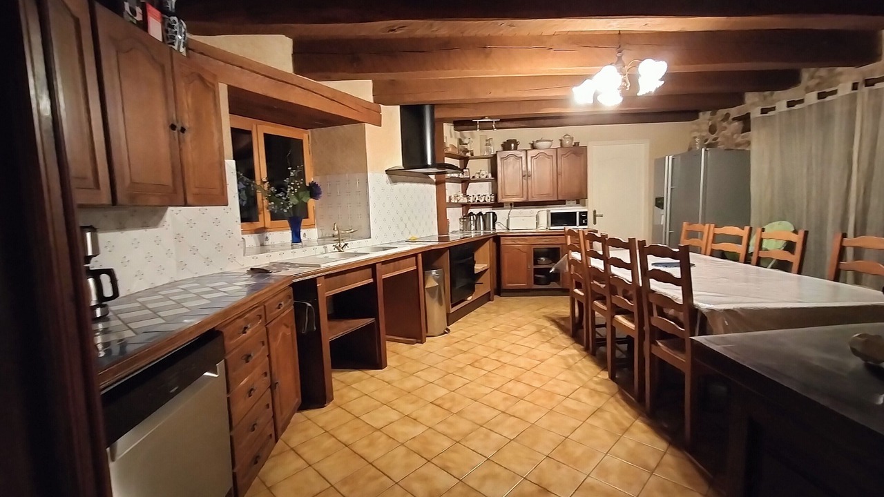 Photo of Kitchen in Veyrines-de-Vergt