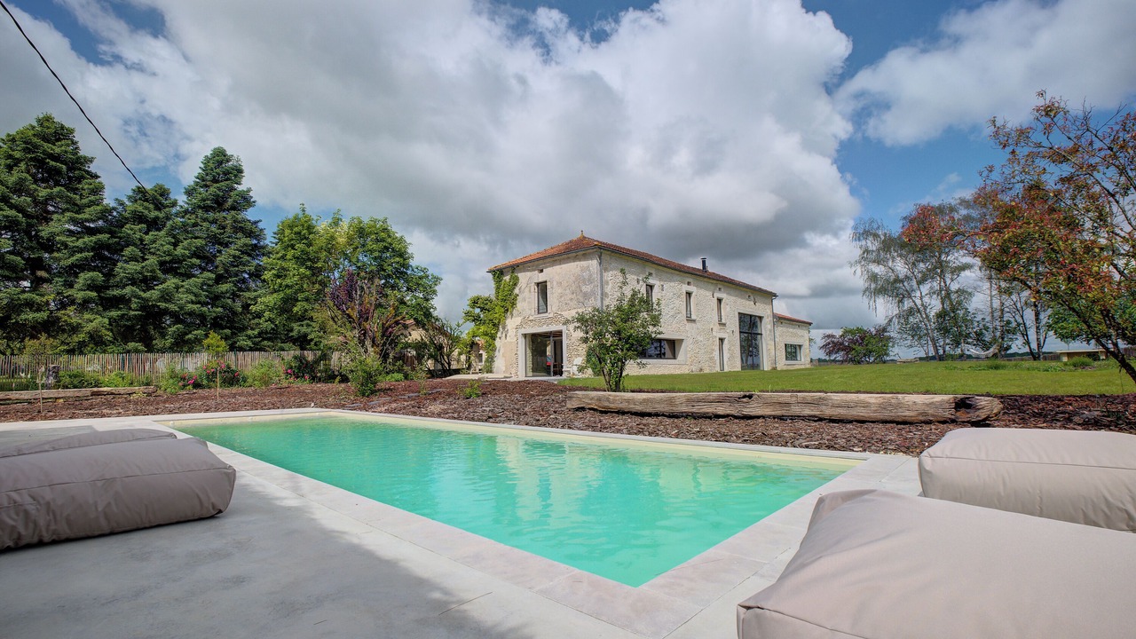 Photo of Outdoor in Vieux-Mareuil