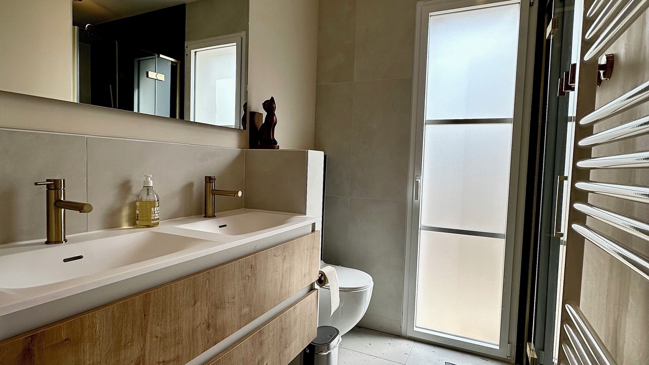 Photo of Bathroom in La Bree-les-Bains