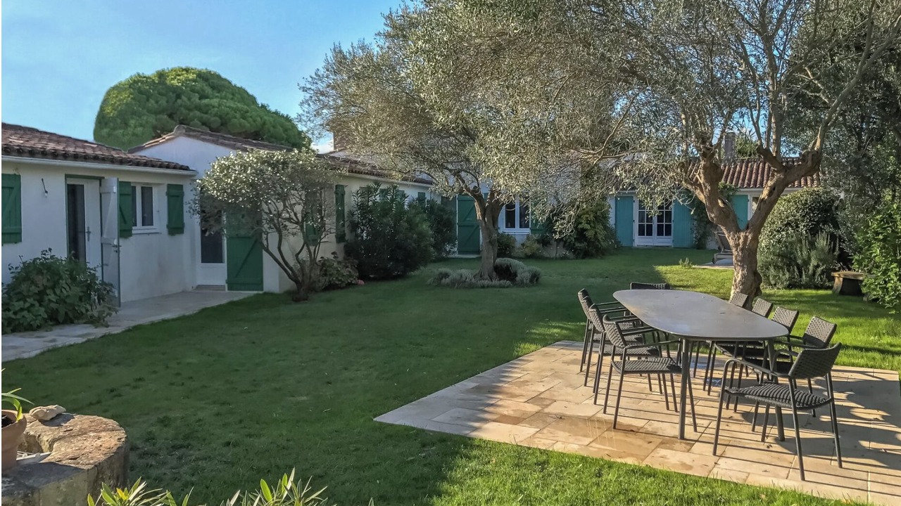Photo of Outdoor in La Couarde-sur-Mer