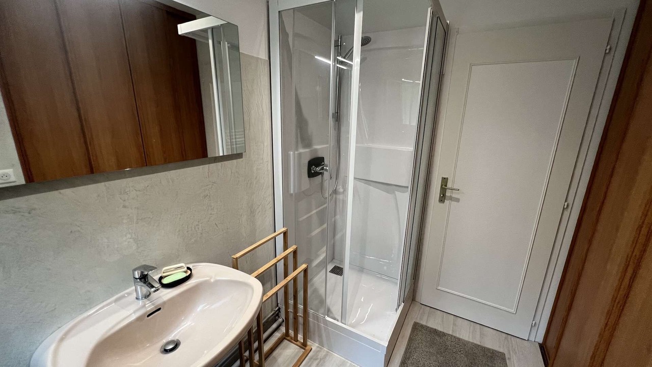 Photo of Bathroom in Saint-Vivien-de-Medoc
